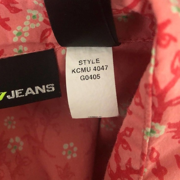 DKNY Jeans Women's Size Medium Floral Snap Front Shirt Pink - Picture 9 of 9